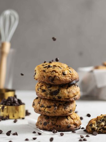 Easy Eggless Chocolate Chip Cookie Recipe for First-Time Bakers