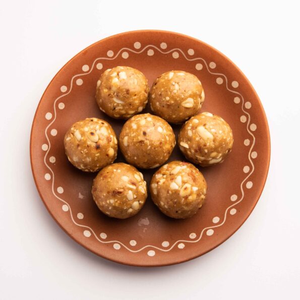 Pori vilangai - Porul vilanga - Healthy Multigrain ladoo Recipe.jpg